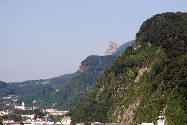 Datei:Kalkalpengrenze kapuzinerberg heuberg nockstein.jpg
