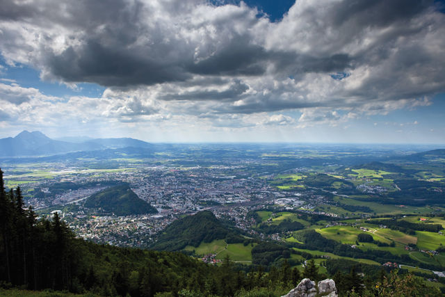 Datei:Blick vom gaisberg.jpg